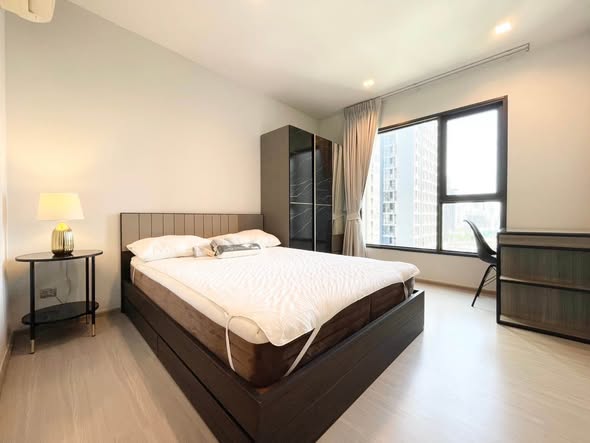 bedroom of Life Asoke – Rama 9
