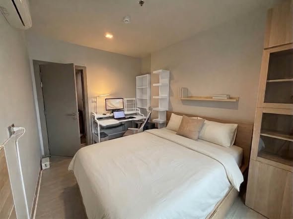 bedroom of Life Asoke – Rama 9