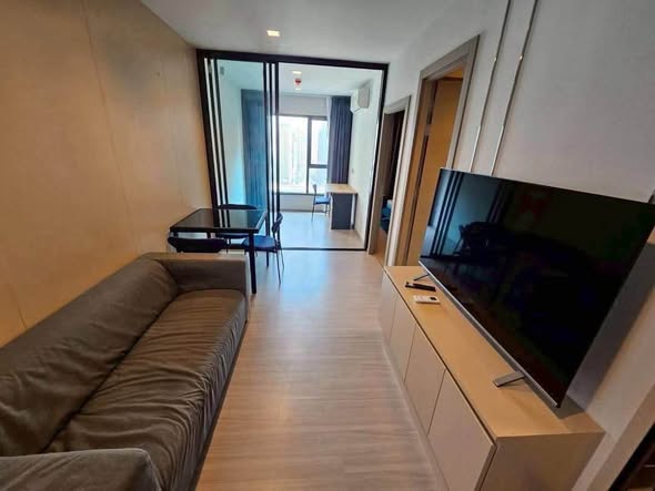 bedroom of Life Asoke – Rama 9