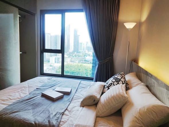 bedroom of Life Asoke – Rama 9