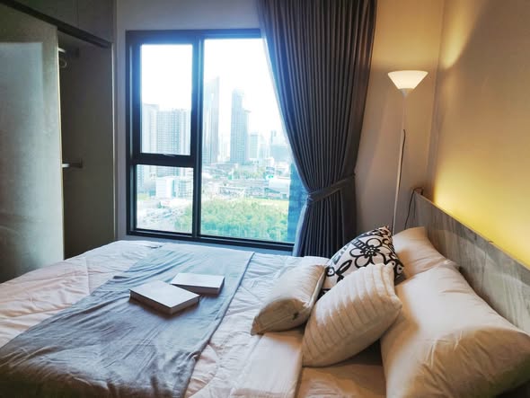 bedroom of Life Asoke – Rama 9