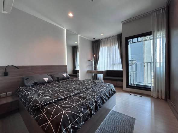 bedroom of Life Asoke – Rama 9