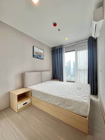 bedroom of Life Asoke – Rama 9