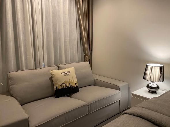 bedroom and living room of Life Asoke – Rama 9
