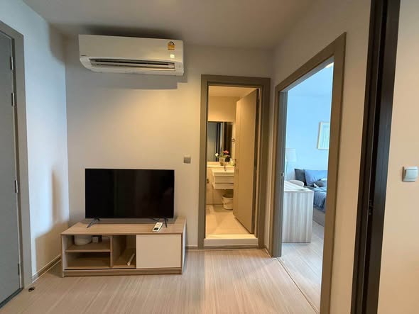 bedroom and room interior of Life Asoke – Rama 9