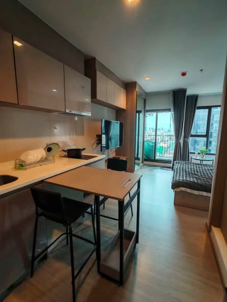 Life Asoke – Rama 9