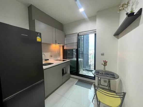 Life Asoke – Rama 9