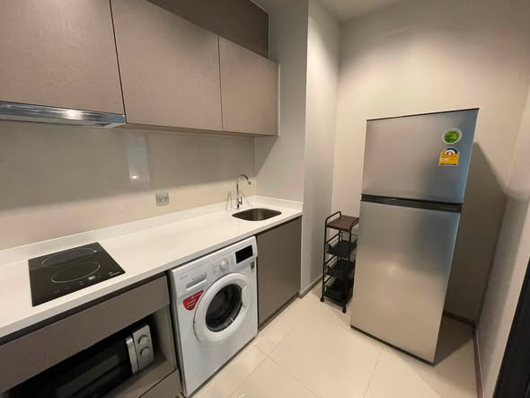 Life Asoke – Rama 9