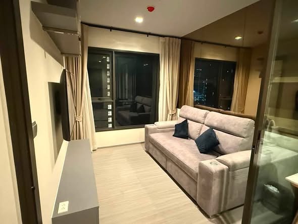 Life Asoke – Rama 9