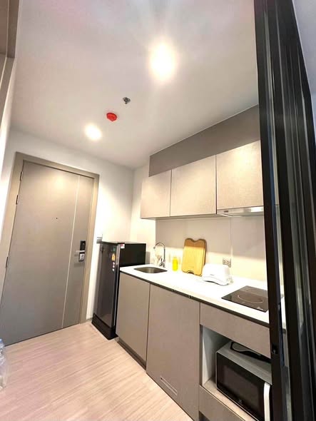 Life Asoke – Rama 9