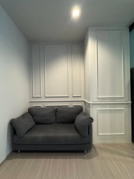 living room of Life Asoke – Rama 9