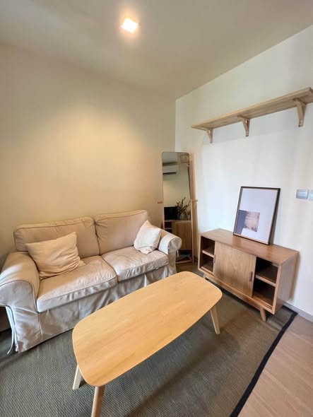 living room of Life Asoke – Rama 9