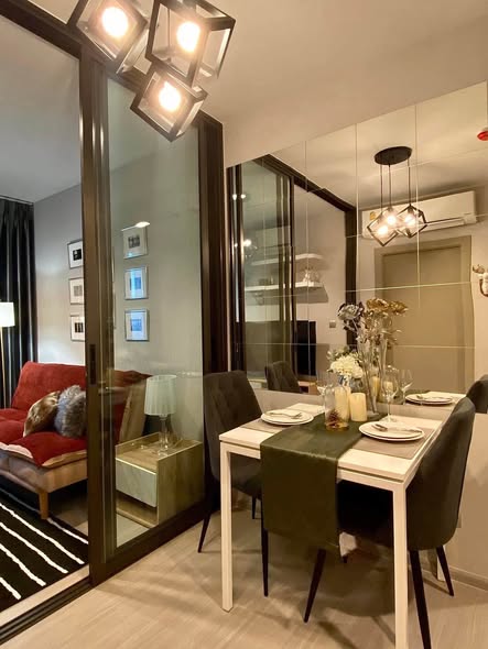 living room and room interior of Life Asoke – Rama 9
