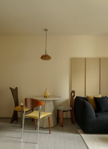 living room and room interior of Life Asoke – Rama 9