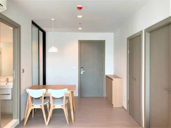 room interior of Life Asoke – Rama 9