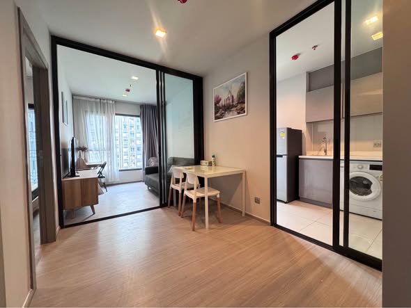 room interior of Life Asoke – Rama 9