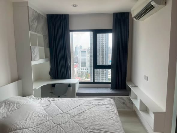 bedroom of Life Asoke