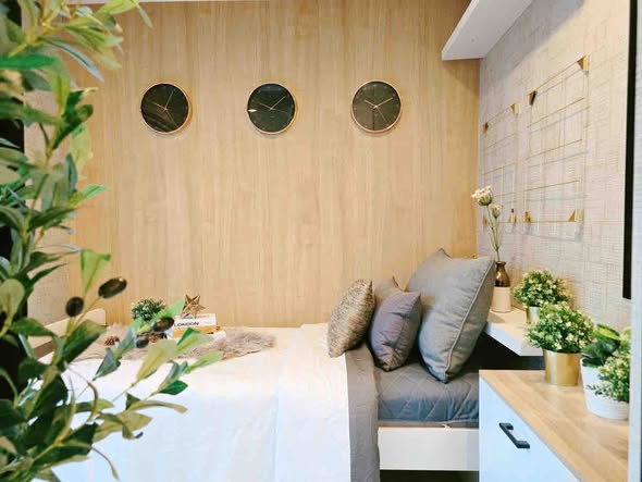 bedroom and bathroom of Life Asoke