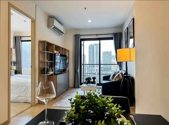 bedroom and living room of Life Asoke