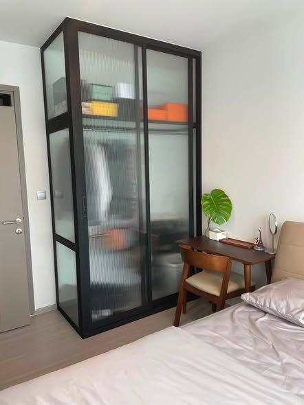bedroom and room interior of Life Asoke Hype