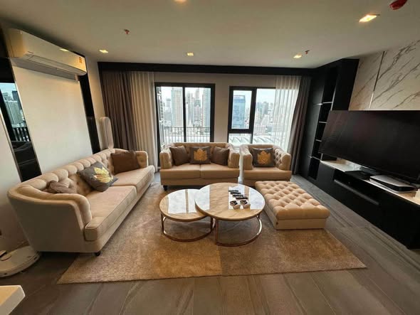 living room of Life Asoke Hype