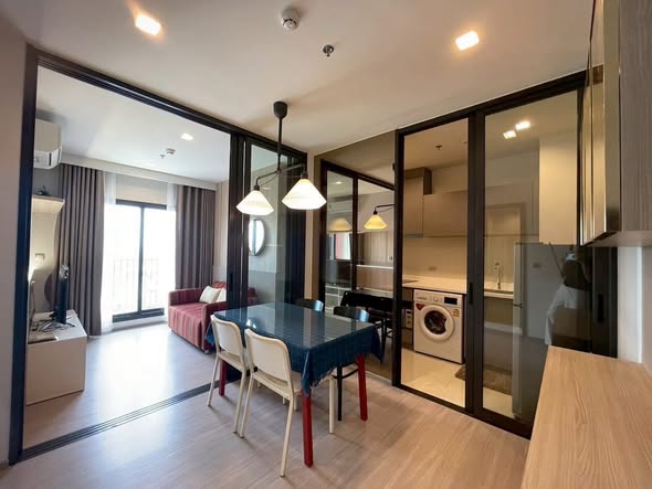 room interior of Life Asoke Hype