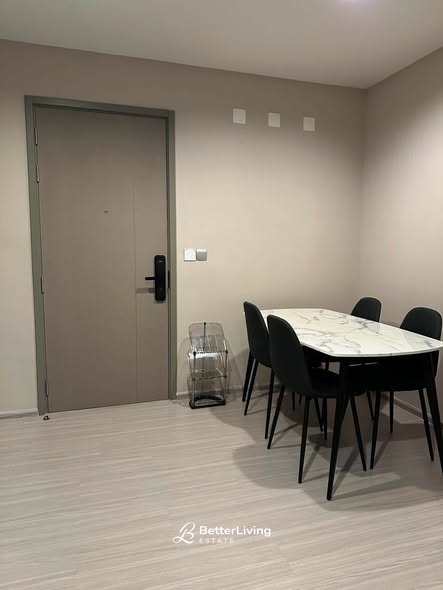 room interior of Life Asoke Hype