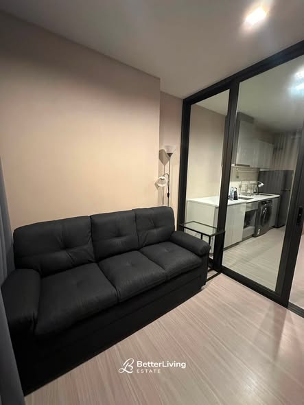 room interior of Life Asoke Hype