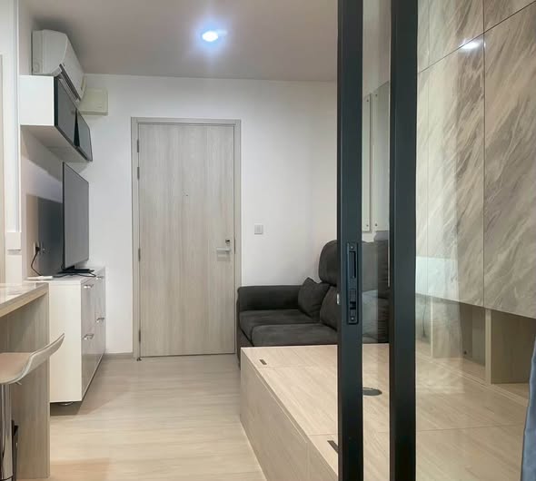 room interior of Life Asoke