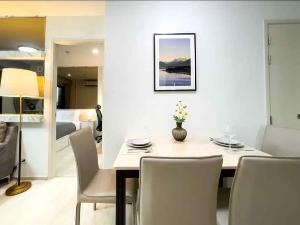 room interior of Life Asoke