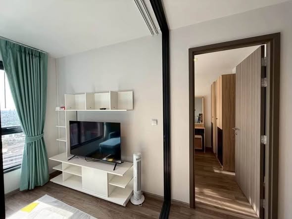 bedroom and room interior of Life Ladprao Valley