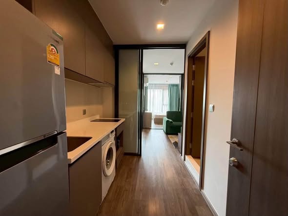 room interior of Life Ladprao Valley