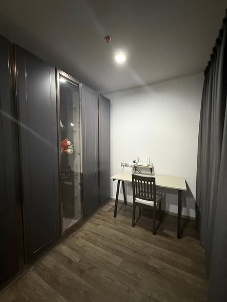 room interior of Life Ladprao Valley