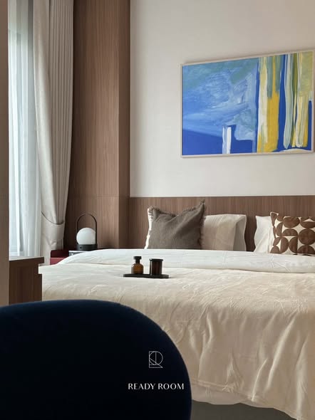 bedroom of Life One Wireless