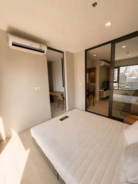 bedroom and room interior of Life One Wireless