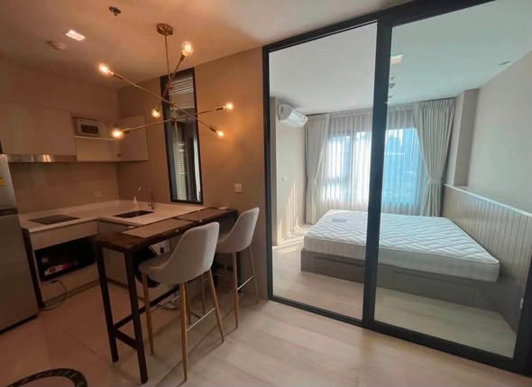 bedroom and room interior of Life One Wireless