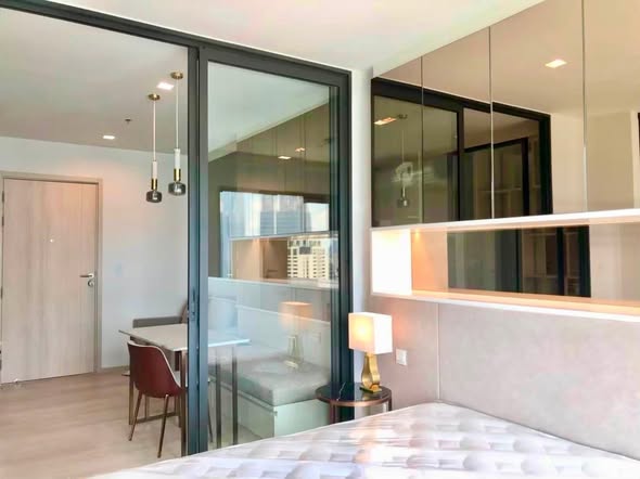 bedroom and room interior of Life One Wireless