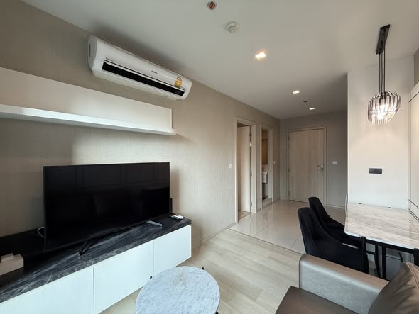 living room and kitchen of Life One Wireless