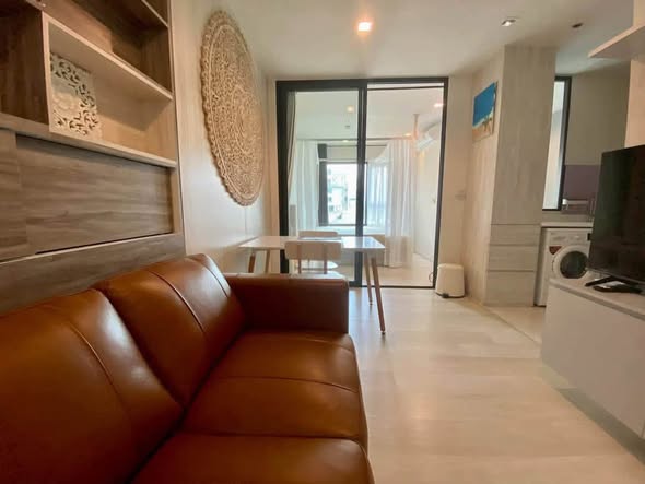 living room and room interior of Life One Wireless