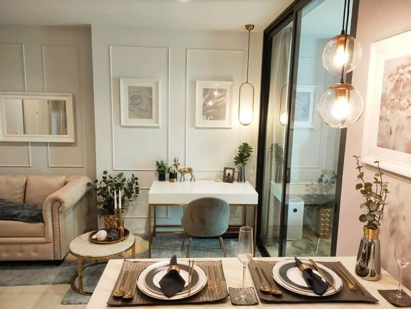 living room and room interior of Life One Wireless