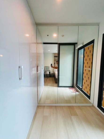 room interior of Life One Wireless