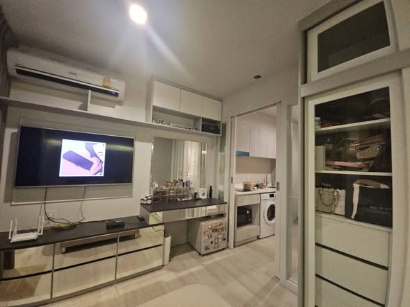 room interior of Life One Wireless