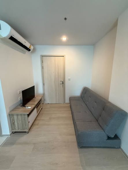 room interior of Life One Wireless