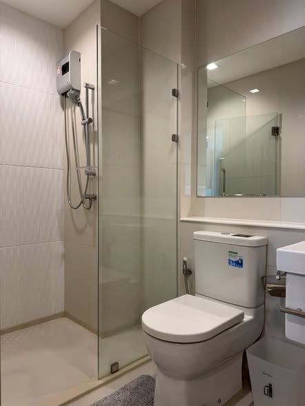 room interior and bathroom of Life One Wireless