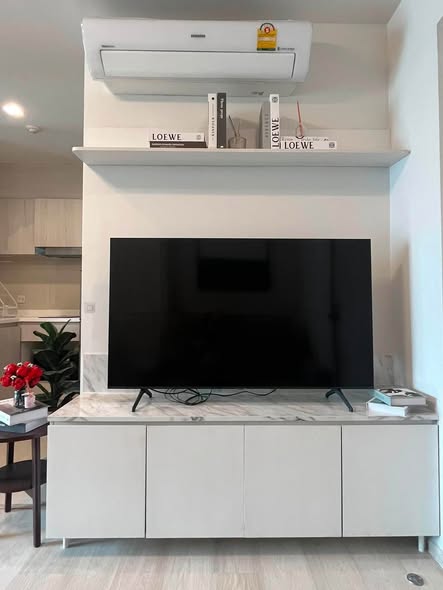 room interior and kitchen of Life One Wireless