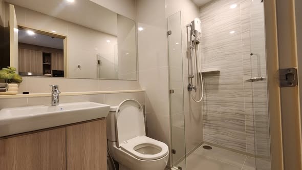 bathroom of Life Rama 4 – Asoke