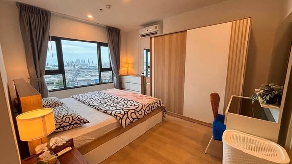 bedroom of Life Rama 4 – Asoke
