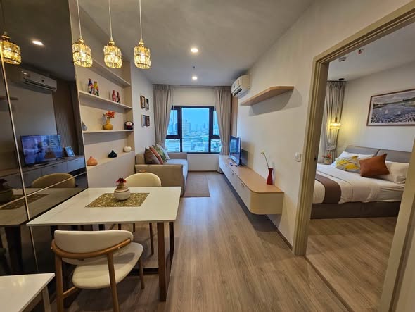 bedroom of Life Rama 4 – Asoke