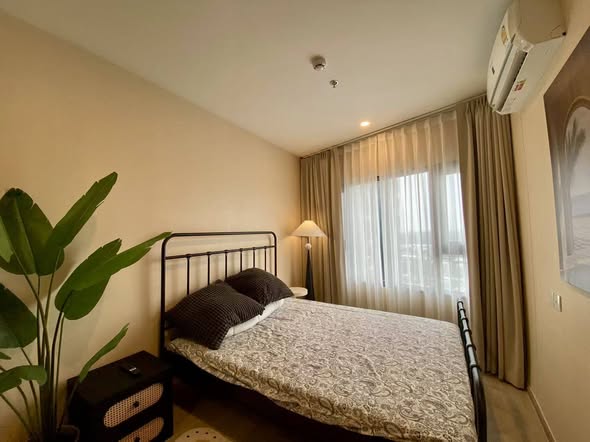 bedroom of Life Rama 4 – Asoke