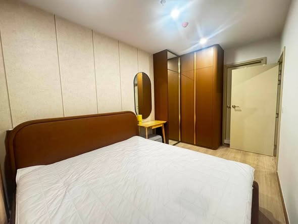 bedroom of Life Rama 4 – Asoke